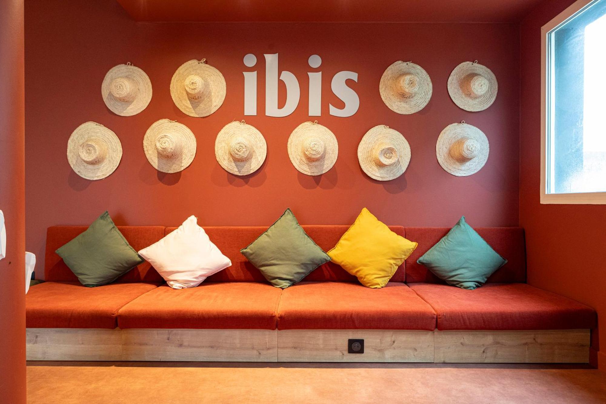 فندق Ibis Istres Trigance المظهر الخارجي الصورة